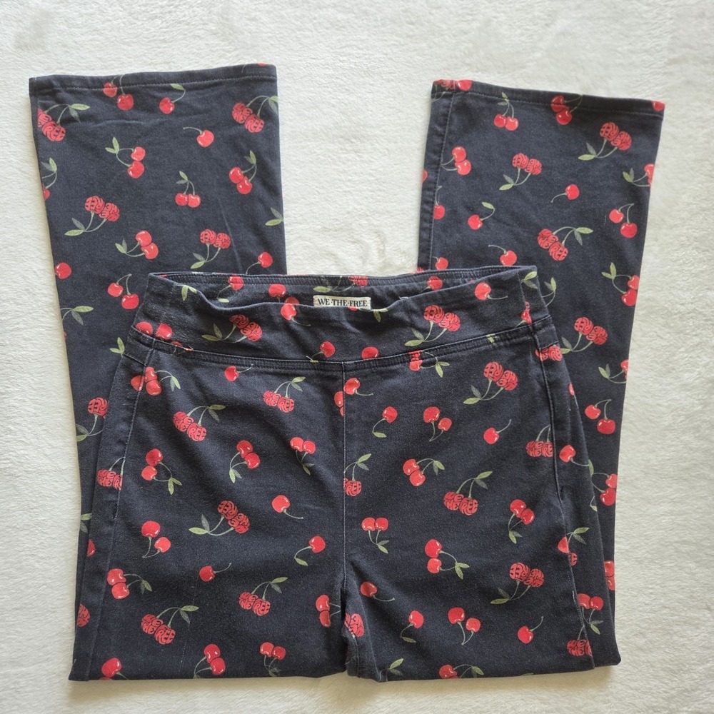 We The Free In My Feelings Cherry Print Mid Rise‎ Flare Pants Sz Med Flaws